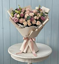 Букет цветов из:  Розы и Лизиантусы #REPLACE_PRED# Суровикино