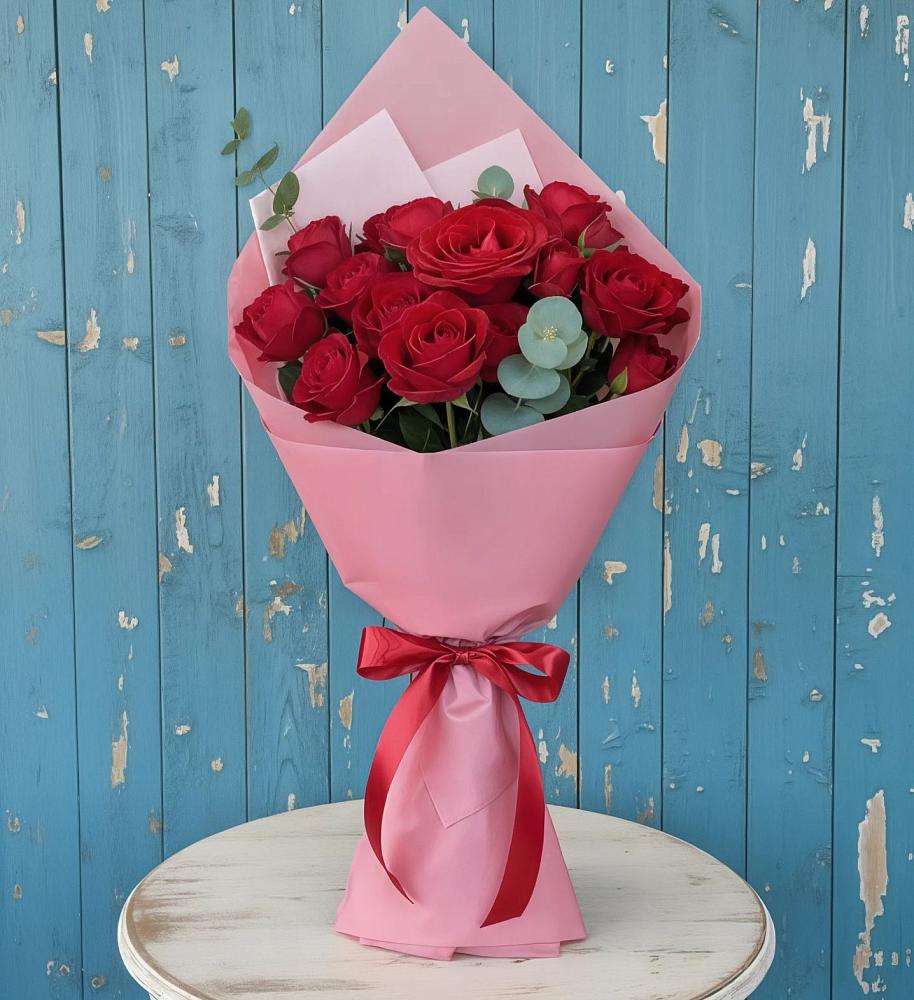 Букет цветов из: Розы в Суровикино