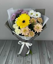 Букет цветов из:  Розы, Герберы и Хризантемы в Суровикино