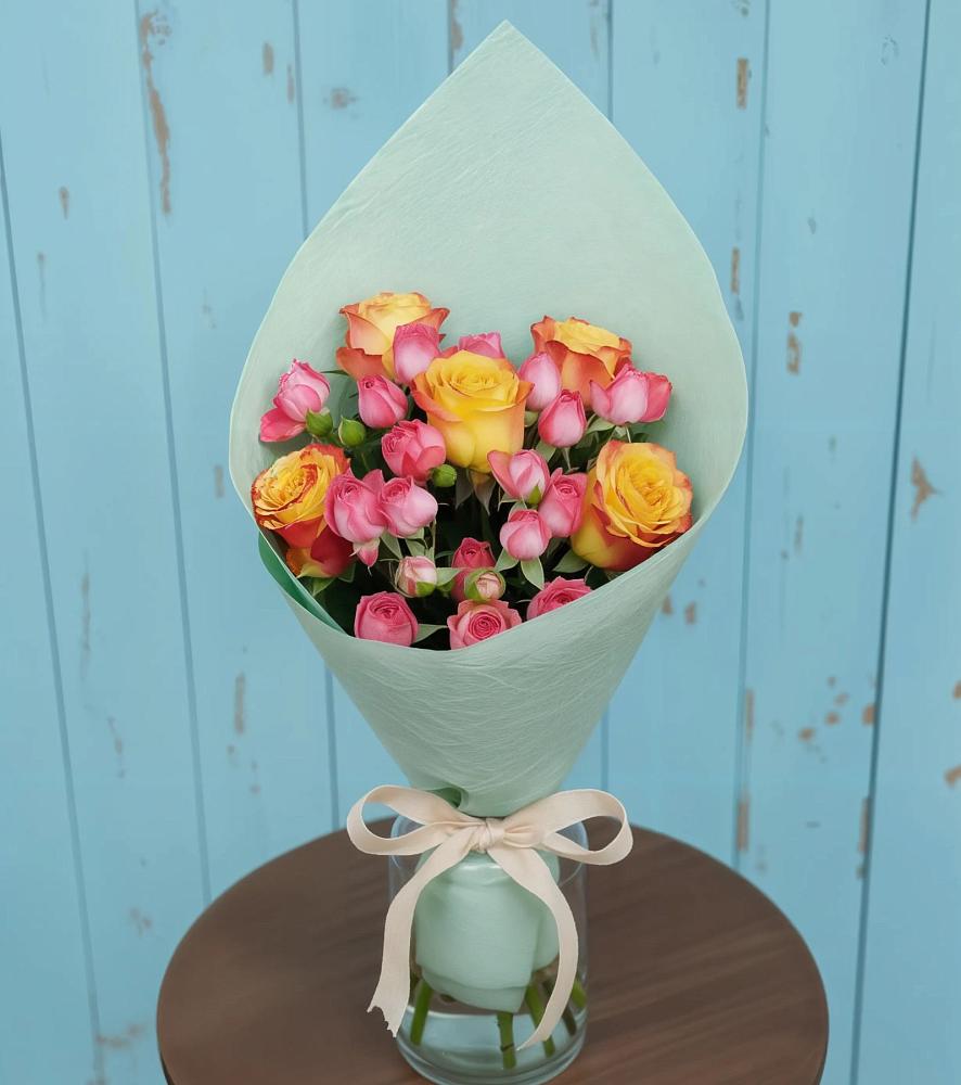 Букет цветов из: Розы в Суровикино