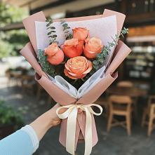 Букет цветов из:  Розы в Суровикино