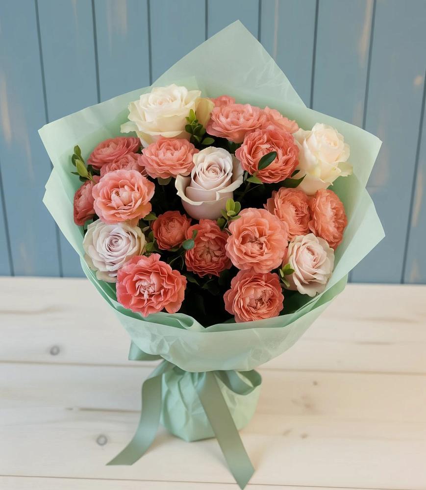 Букет цветов из: Розы в Суровикино