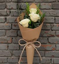 Букет цветов из:  Розы в Суровикино