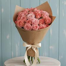 Букет цветов из:  Розы в Суровикино