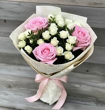 Букет цветов из:  Розы в Суровикино