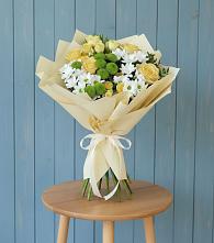 Букет цветов из:  Хризантемы и Розы в Суровикино