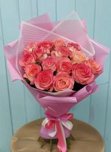 Букет 15 Розовых роз Равель в Суровикино