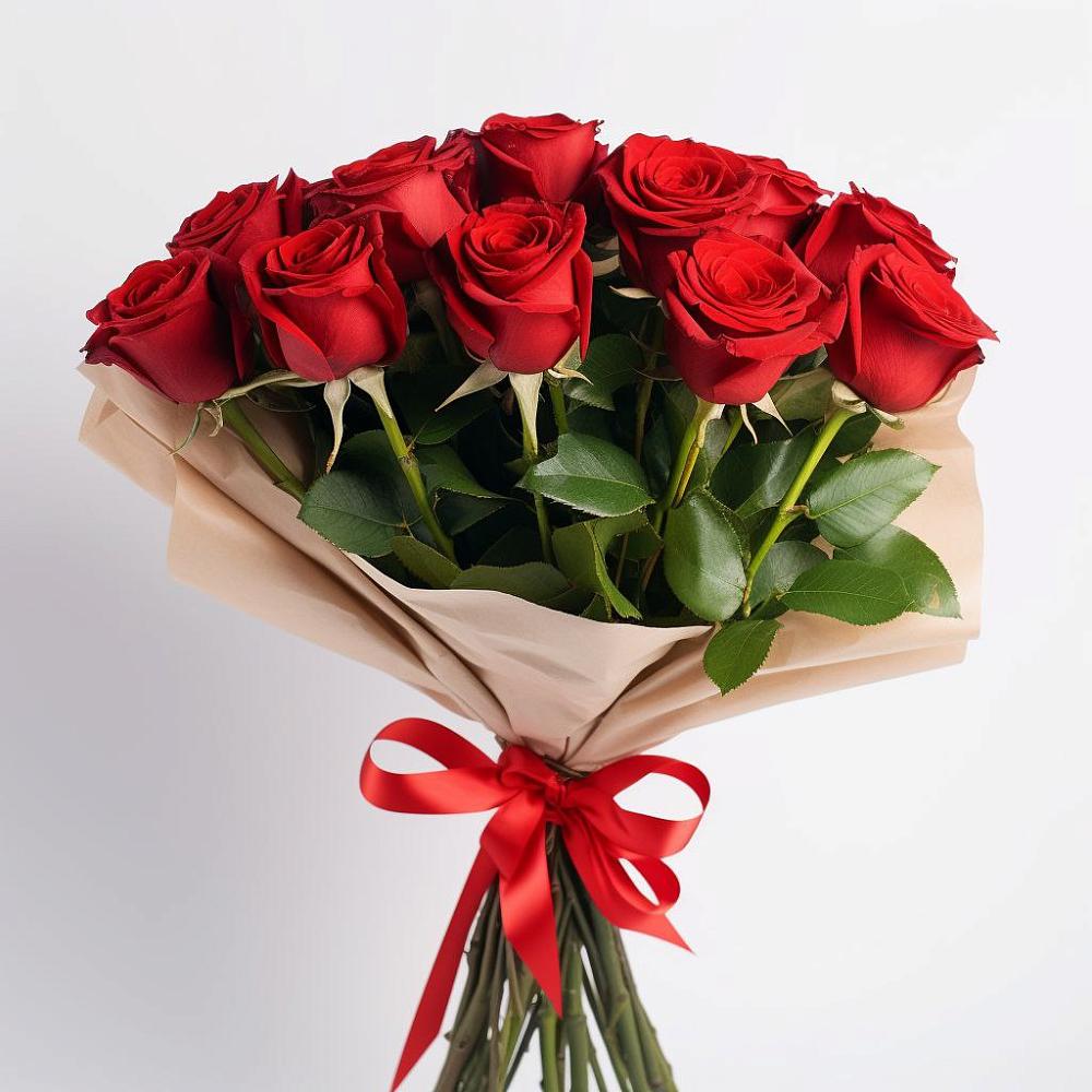 Букет 11 Красных роз Эдлесс Лав в Суровикино
