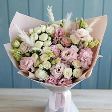 Букет цветов из:  Альстромерии и Розы в Суровикино
