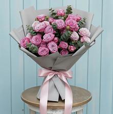Букет цветов из:  Розы в Суровикино